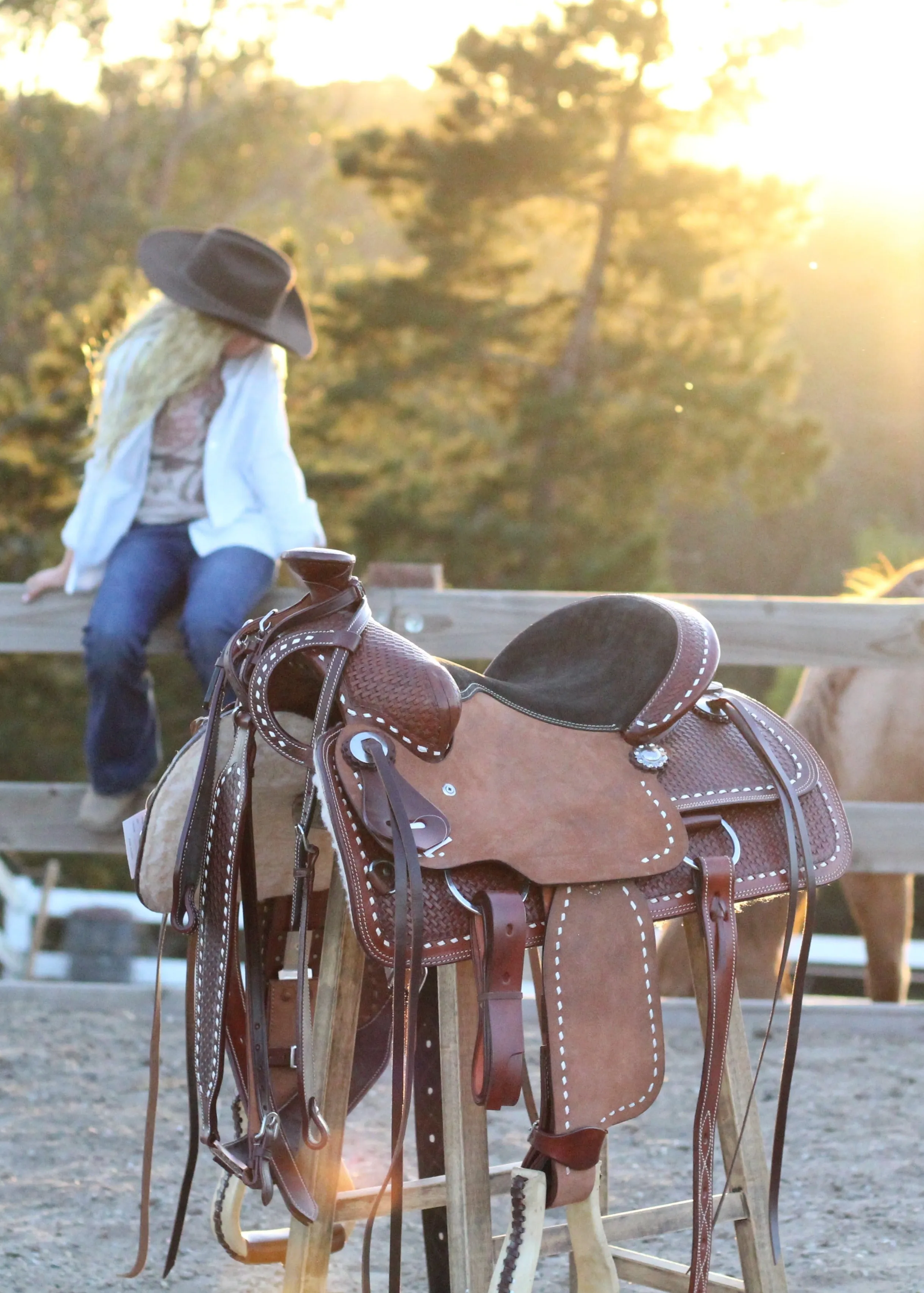 14" Buckaroo Buckstitch Saddle