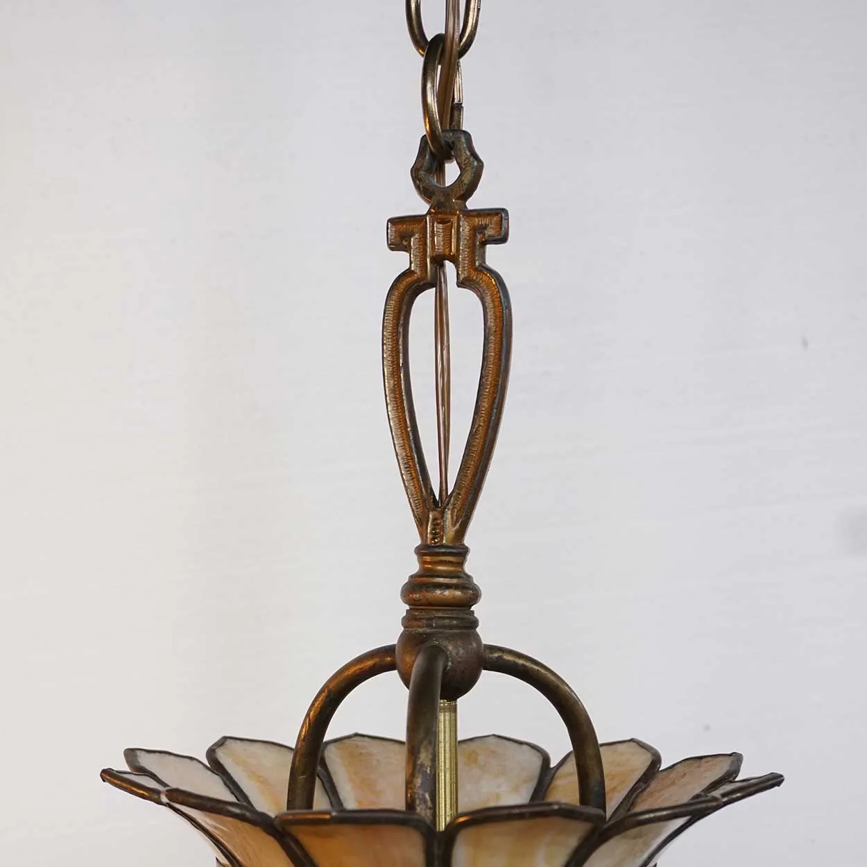 American Leaded Bent Glass Windmill One-Light Pendant Ceiling Light Fixture