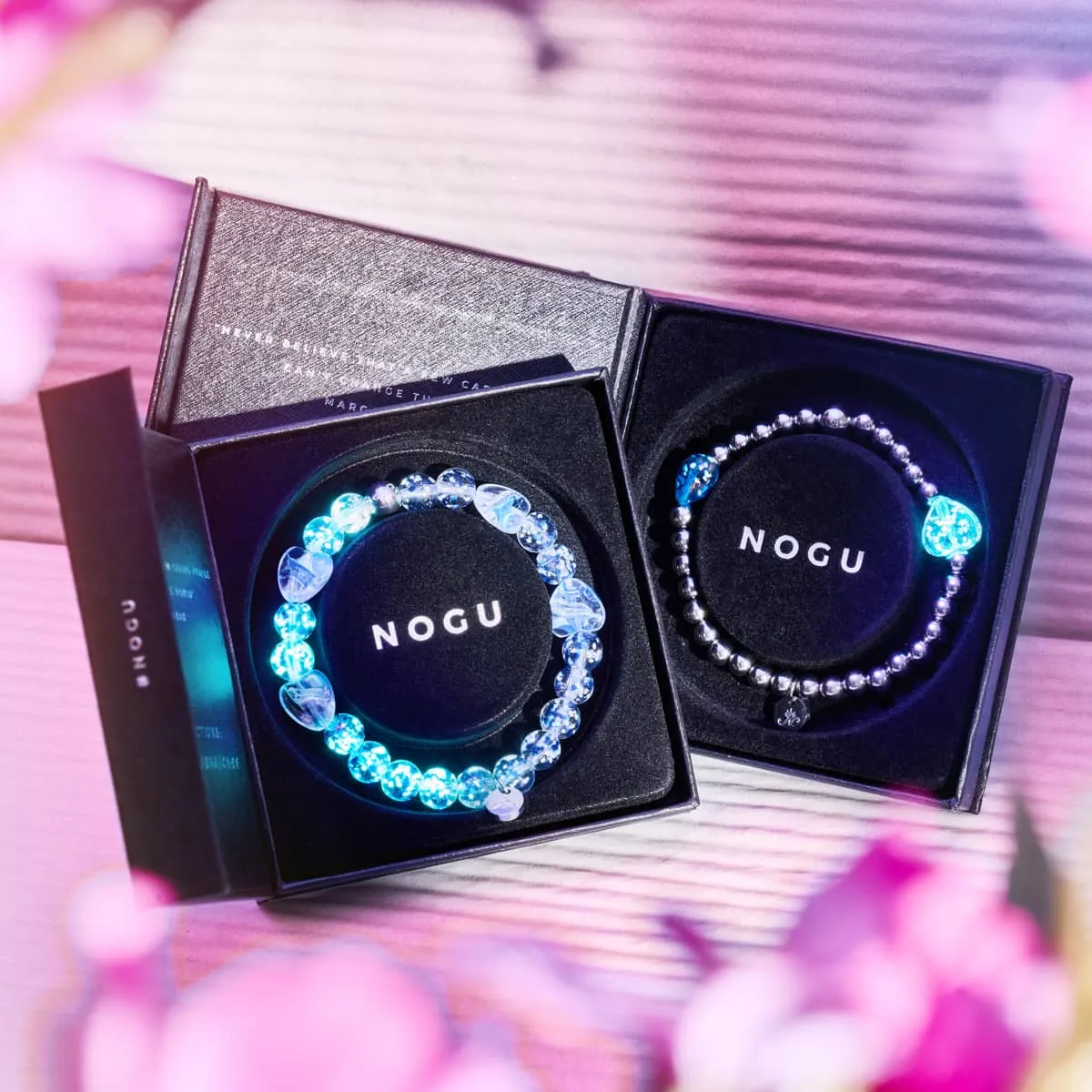 Aquamarine | Firefly Glass Hearts Essence Bracelet