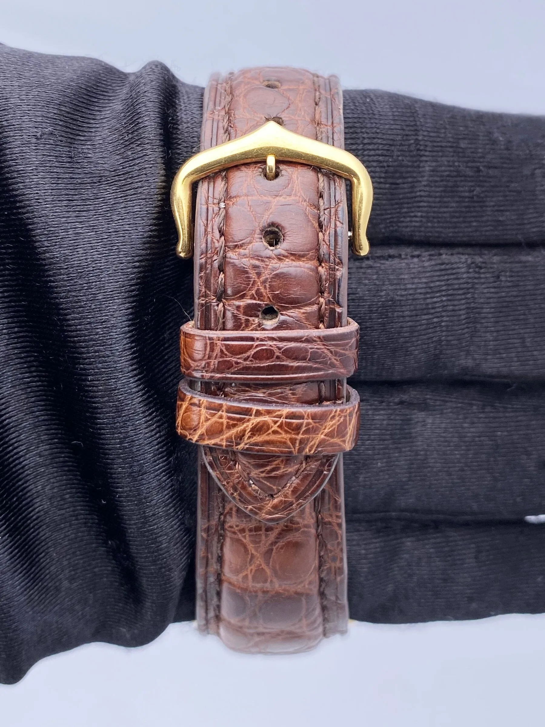 Cartier Tank Francaise W5001456 18K Yellow Gold Ladies Watch
