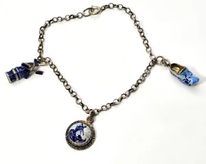 Delft Blue enamel Dutch windmill shoe and charm vintage sterling silver bracelet 835