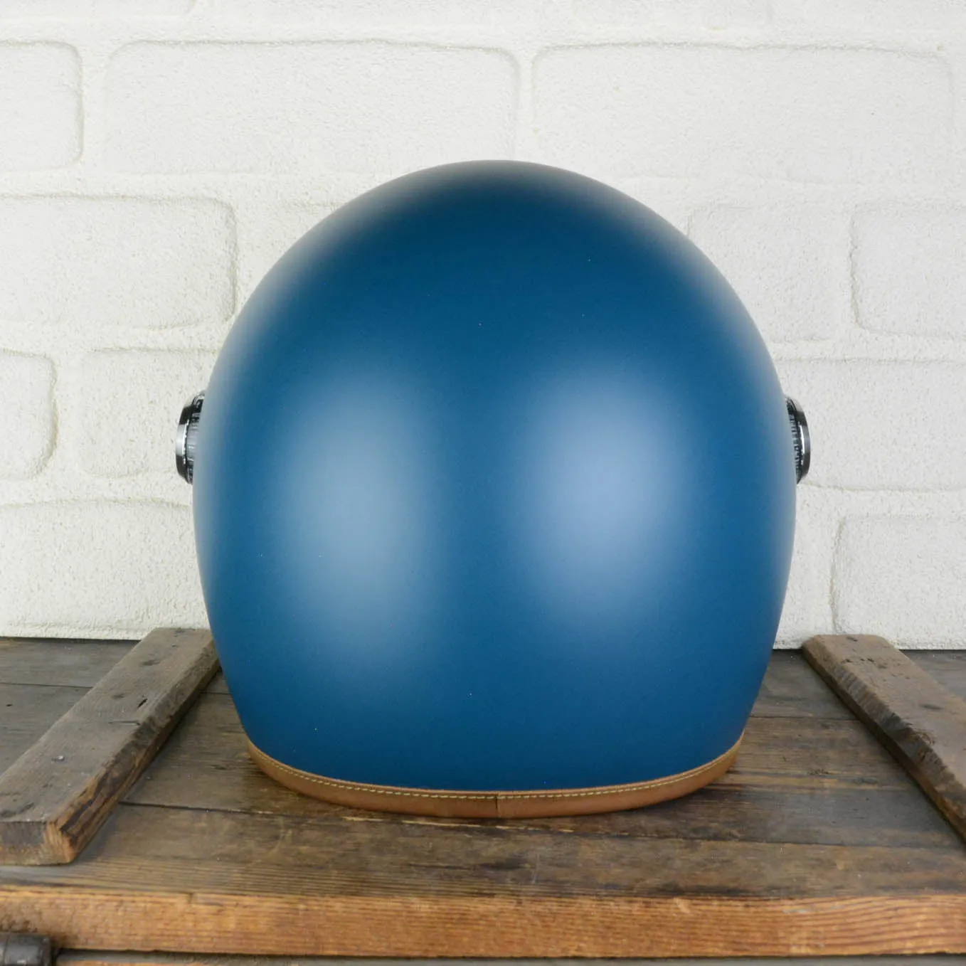 Heroine Racer Custom Teal M ECE 22.05 2.0 - Sample Sale 925