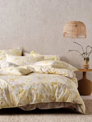 LINEN HOUSE DAFFODIL GARDEN QUILT COVER SET