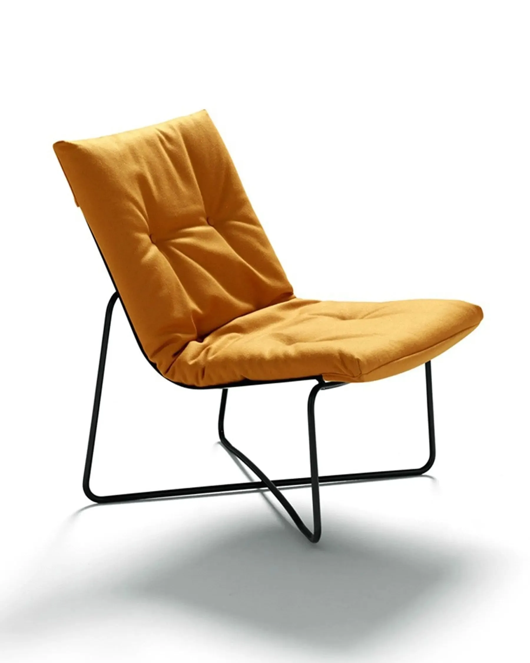 Low Chair LC03 - Small Armchair