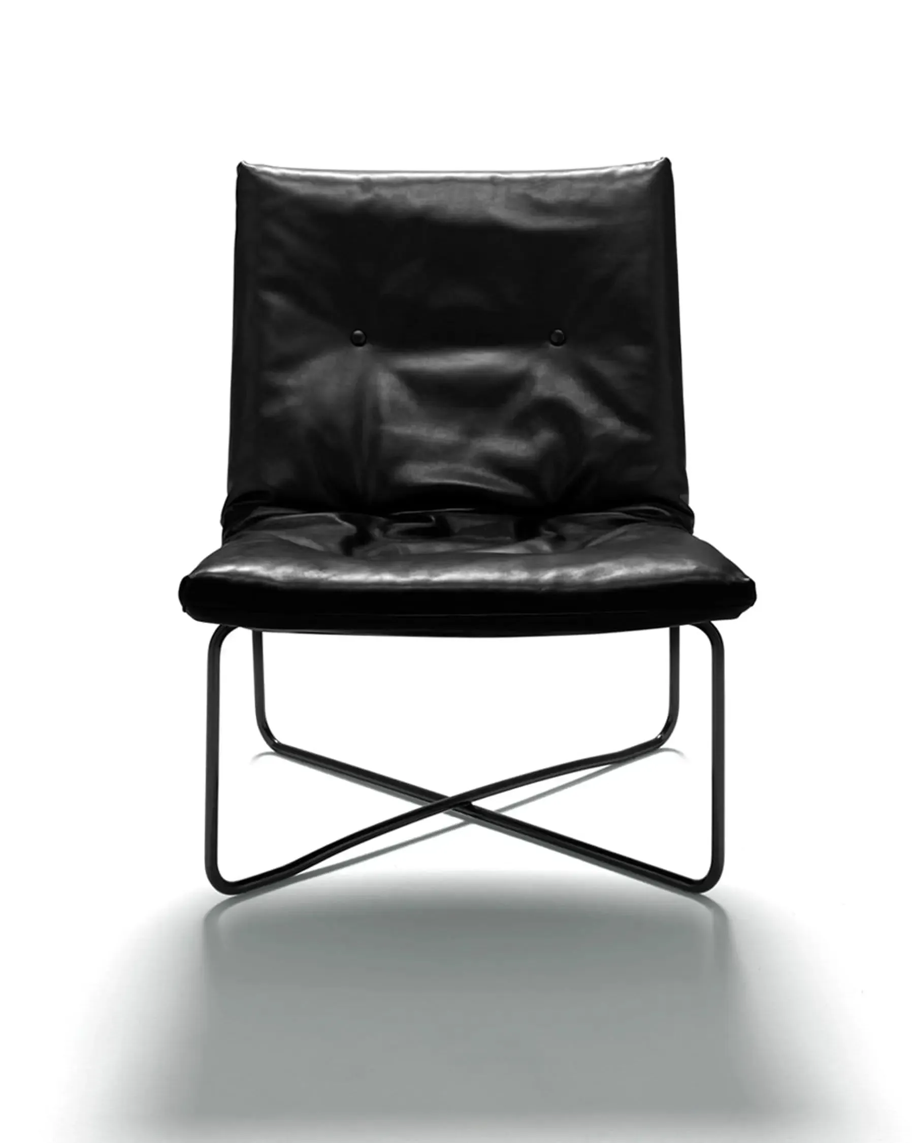 Low Chair LC03 - Small Armchair