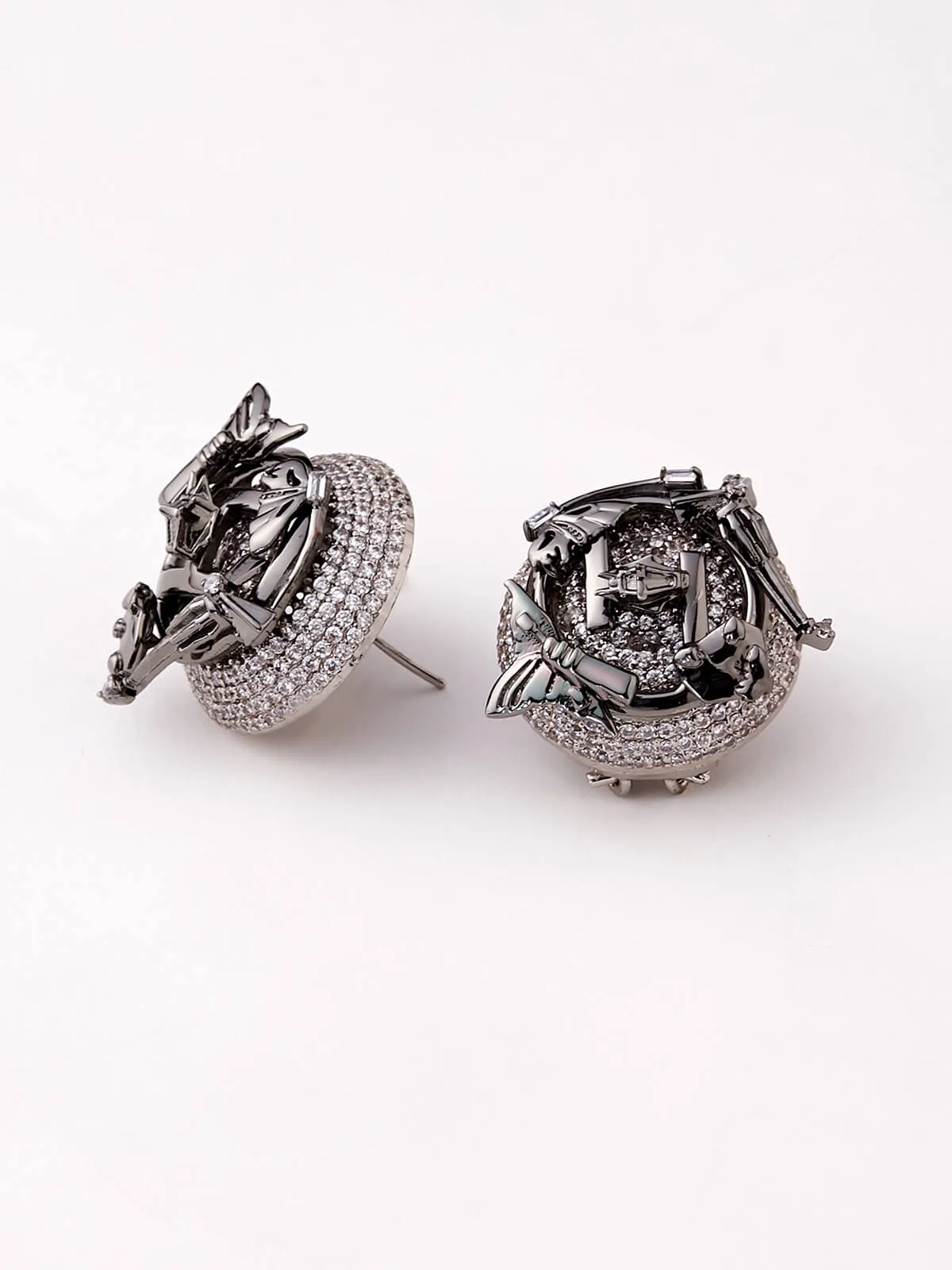 Outhouse   I    OH V Colonnade Crystalline Lyra Studs Silver New OHAW19SE042