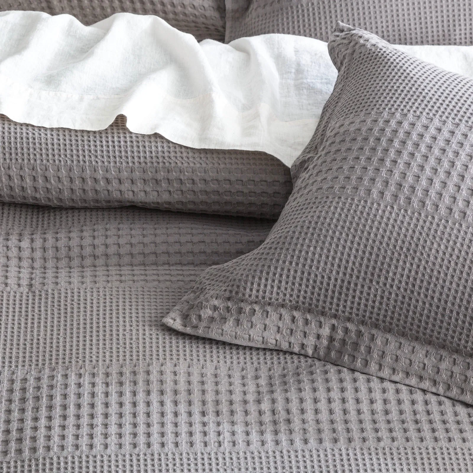 Renee Taylor Elegance Waffle Cotton Jacquard Quilt Cover Set - FOSSIL