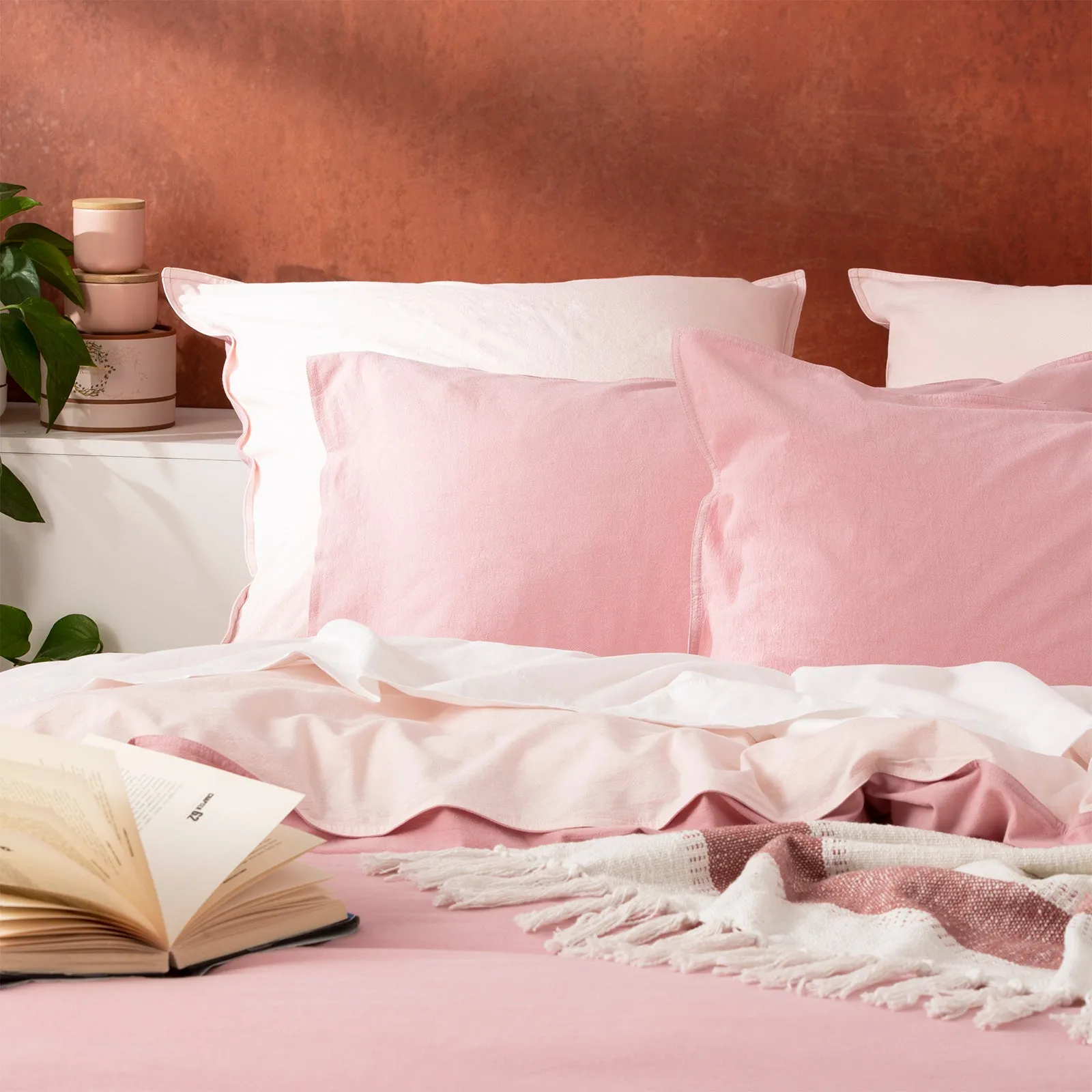 Renee Taylor Essentials Vintage stone washed reversible Quilt Cover Set - Rose