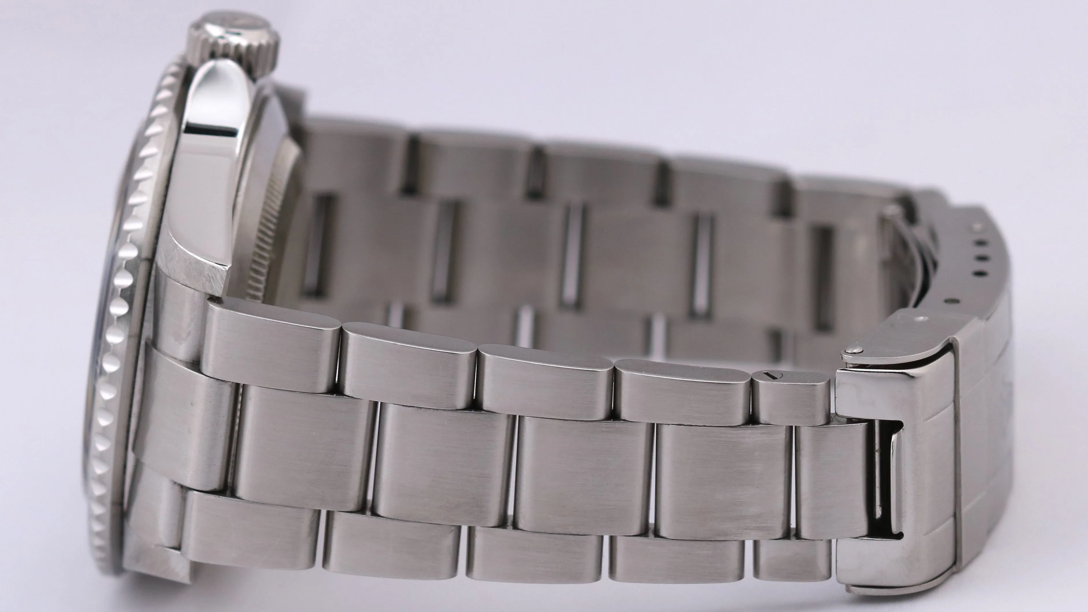 Rolex Submariner Date Black REHAUT Stainless Steel Oyster SEL 40mm 16610 Watch